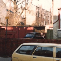 Garages, Broomhall. February 1980 | Photo: Tony Allwright